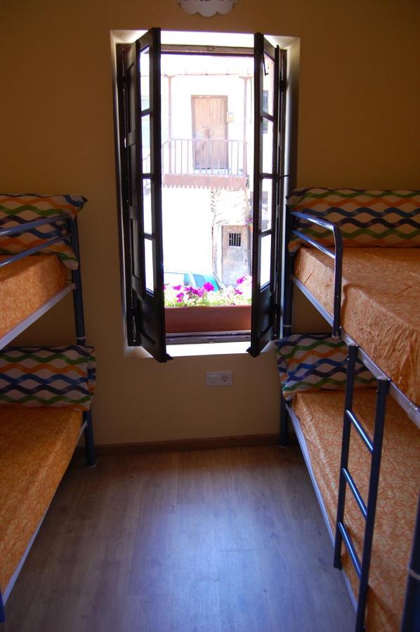 Albergue De Peregrinos Compostela โมลีนาเซกา ภายนอก รูปภาพ