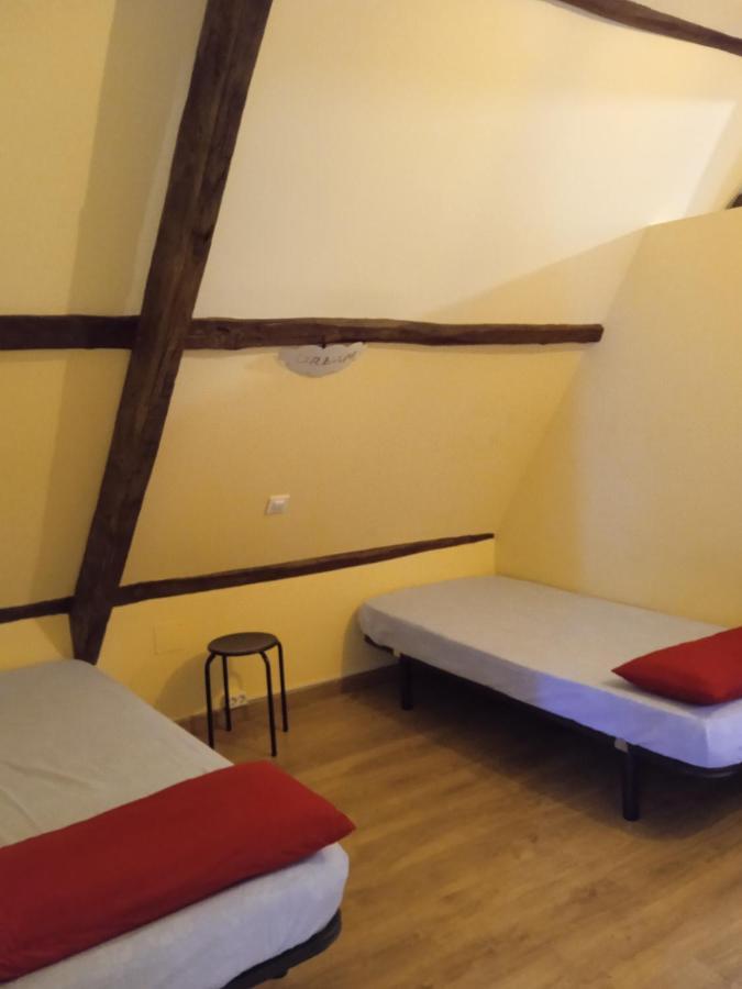 Albergue De Peregrinos Compostela โมลีนาเซกา ภายนอก รูปภาพ