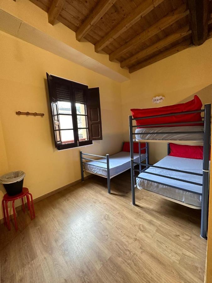 Albergue De Peregrinos Compostela โมลีนาเซกา ภายนอก รูปภาพ