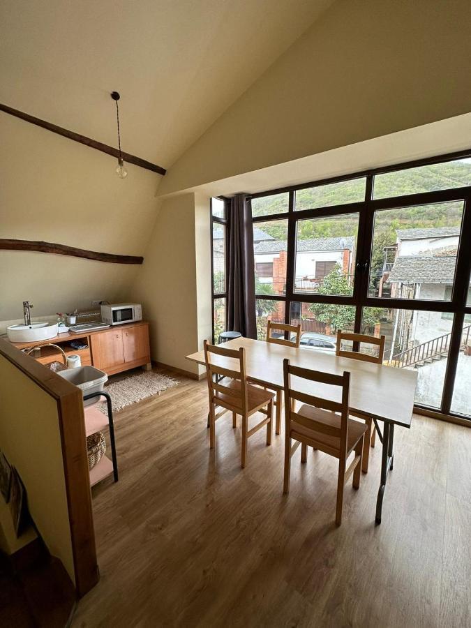 Albergue De Peregrinos Compostela โมลีนาเซกา ภายนอก รูปภาพ