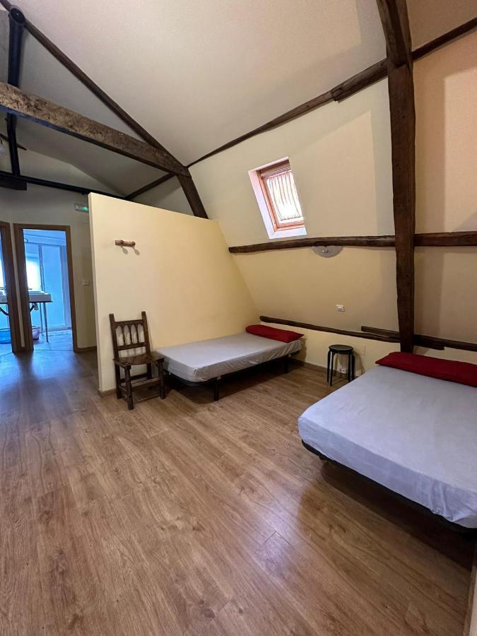 Albergue De Peregrinos Compostela โมลีนาเซกา ภายนอก รูปภาพ