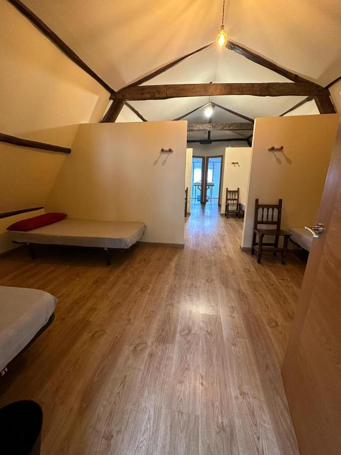 Albergue De Peregrinos Compostela โมลีนาเซกา ภายนอก รูปภาพ